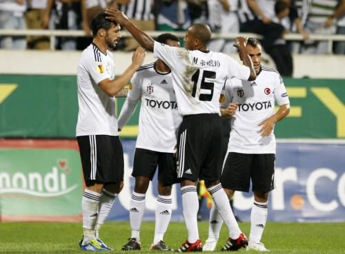 2011-09-15t174506z_01_ank103_rtridsp_3_soccer-europa_reuters