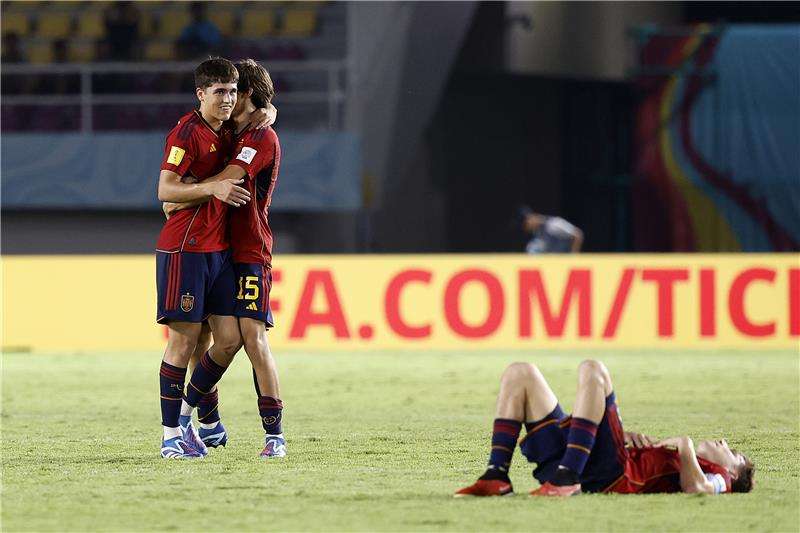 لاعبو منتخب إسبانيا