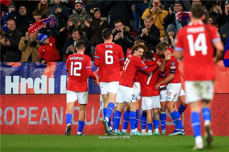 ?i=epa%2fsoccer%2f2023-11%2f2023-11-20%2f2023-11-20-10986796_epa