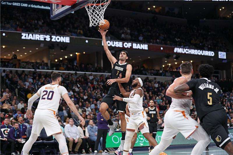 من مباراة فينيكس صنز و ممفيس جريزليس