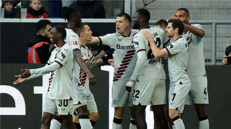 لاعبو باير ليفركوزن