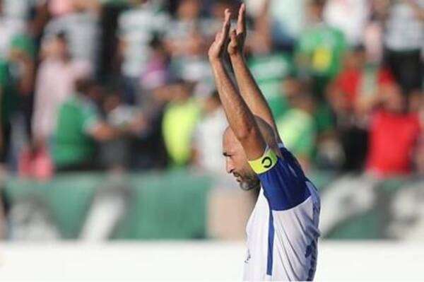 عيسى السباح