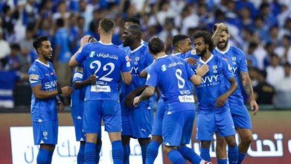 لاعبو الهلال