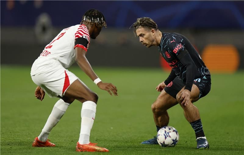 لقاء سابق بين الفريقين