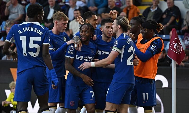 لاعبو تشيلسي