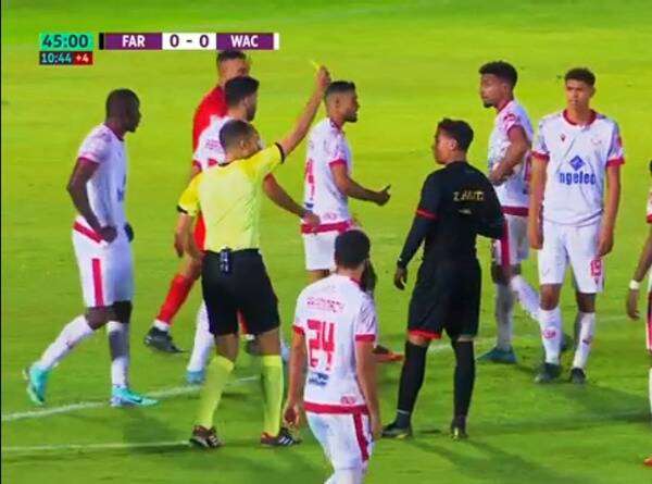 من أحداث المباراة