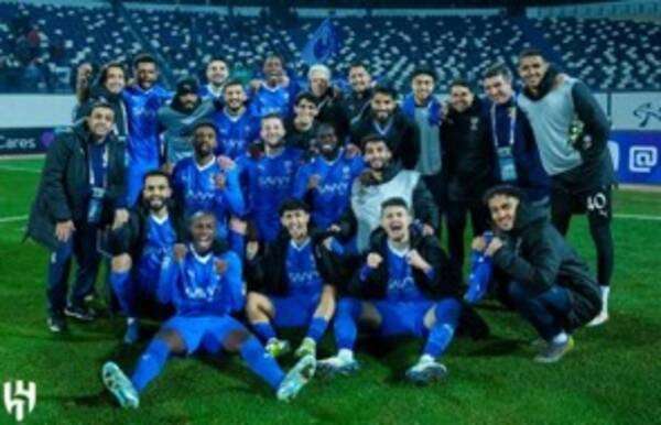 لاعبو الهلال