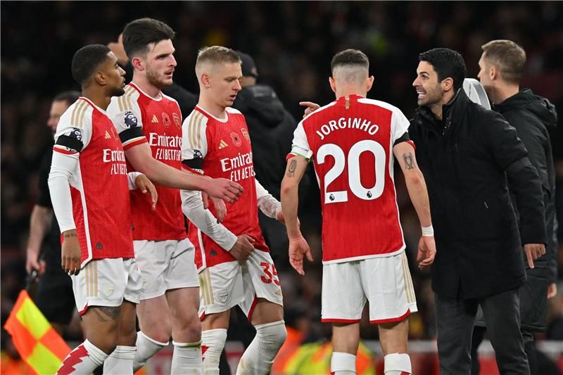 لاعبو آرسنال