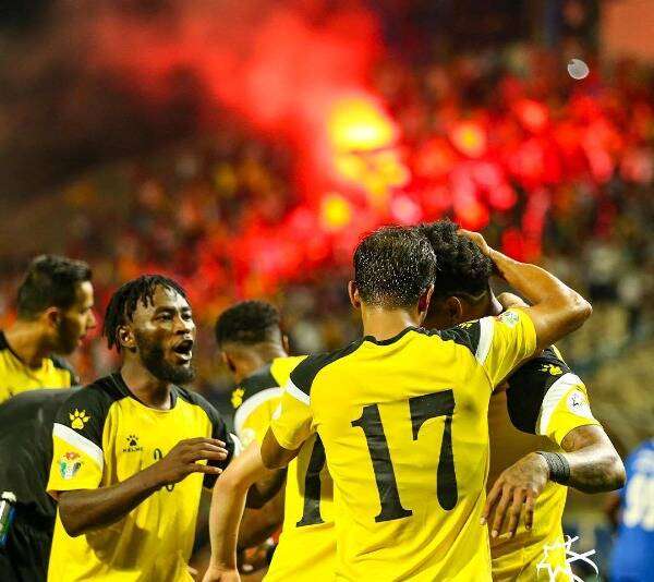 لاعبو الحسين إربد