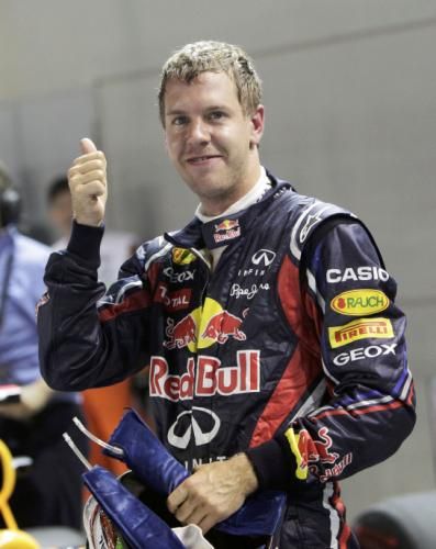 2011-09-24t152203z_01_sgp280_rtridsp_3_motor-racing-prix_reuters