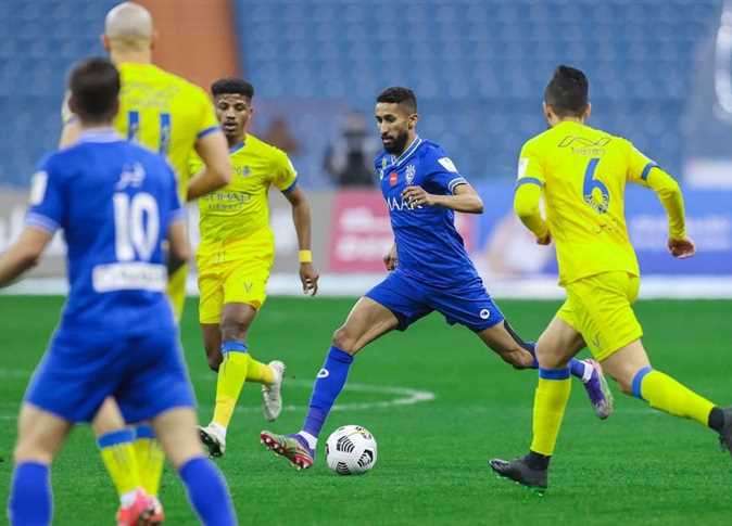 لقاء سابق بين الفريقين