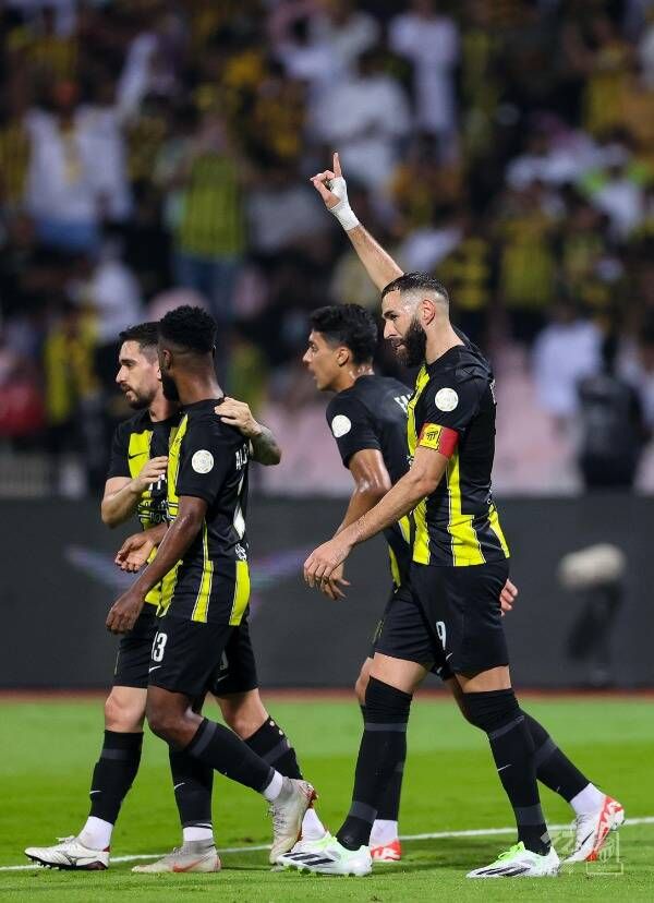 كريم بنزيما