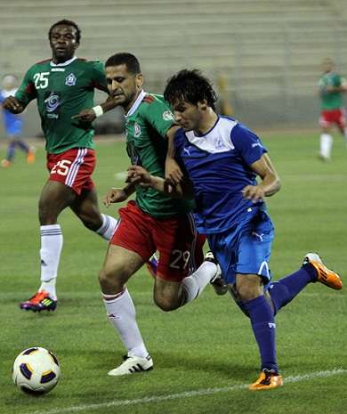 جانب من لقاء الوحدات والرمثا