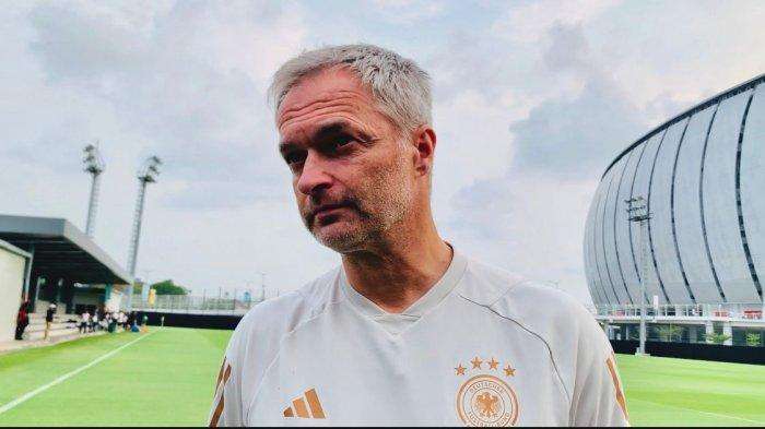 كريستيان ووك