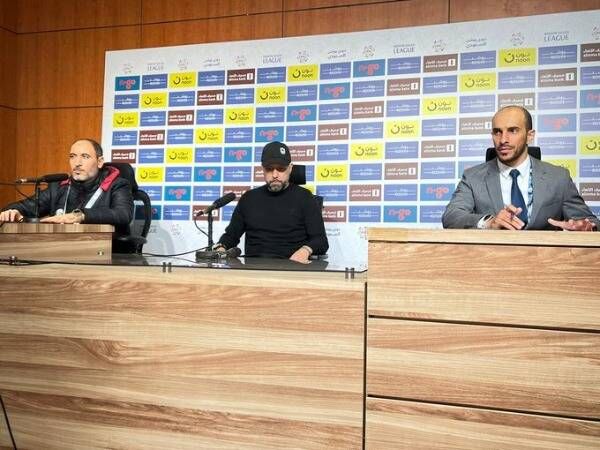 من المؤتمر الصحفي