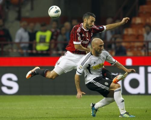 2011-09-24t205244z_01_sre506_rtridsp_3_soccer-italy_reuters