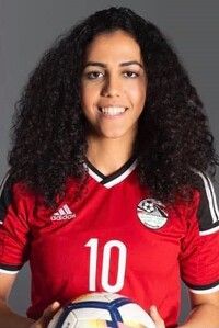 سارة عصام