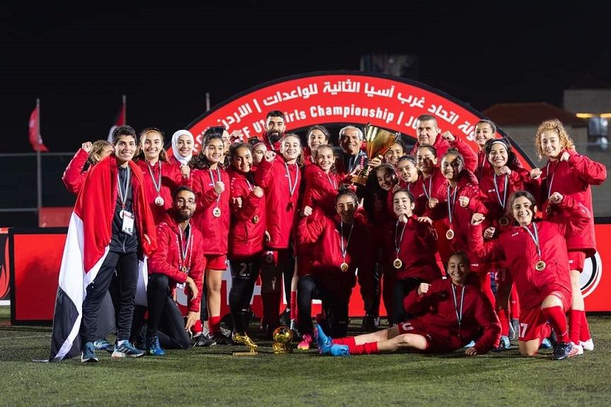 منتخب سوريا للواعدات مع كأس البطولة