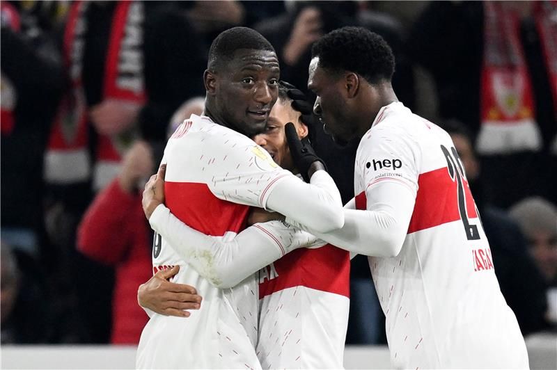 فرحة لاعبي شتوتجارت