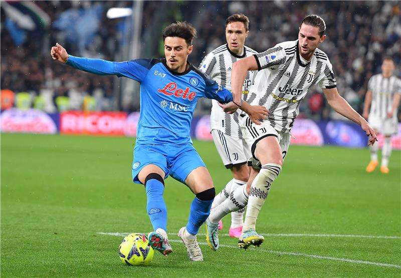 من مباراة سابقة بين يوفنتوس ونابولي