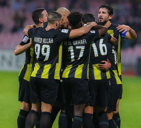 لاعبو اتحاد جدة