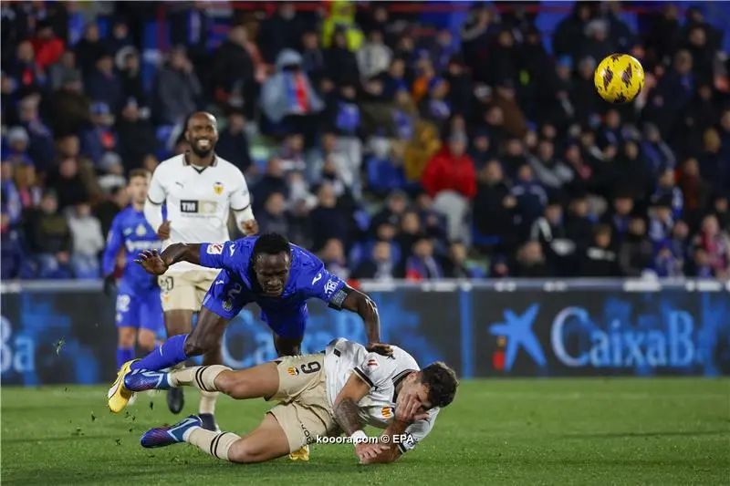 ?i=epa%2fsoccer%2f2023-12%2f2023-12-08%2f2023-12-08-11018193_epa