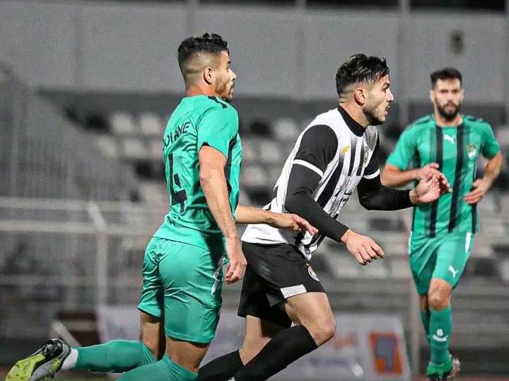 من المواجهة