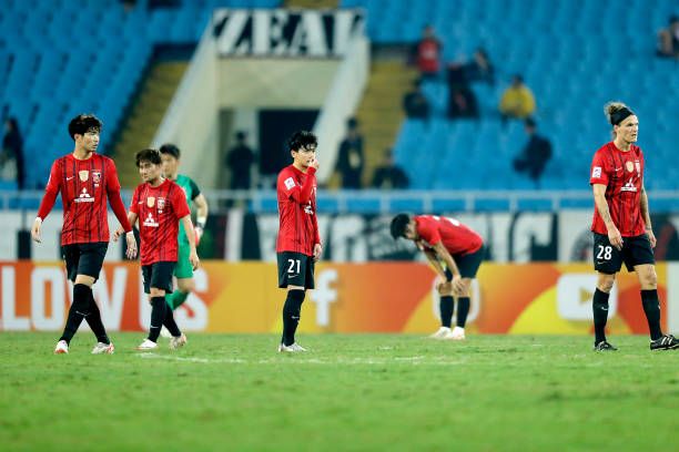 أوراوا ريد دياموندز