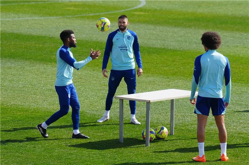 لاعبو أتلتيكو مدريد