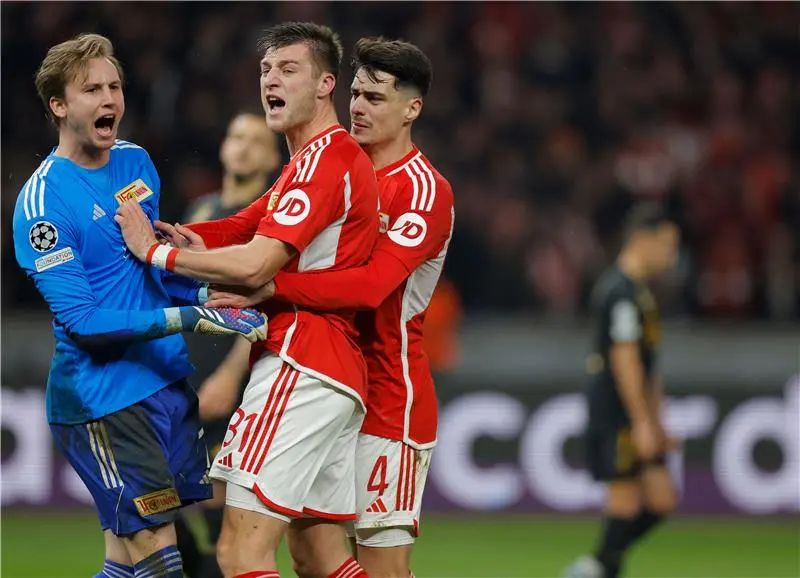 ?i=albums%2fmatches%2f2979439%2f20231212-afp_347r9rk_afp