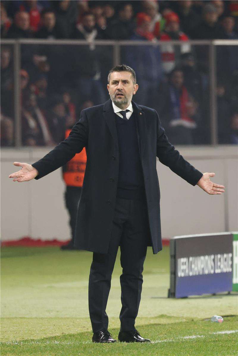 نيناد بيليكا