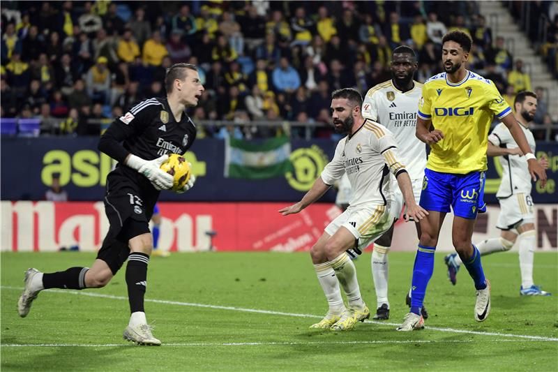 أندري لونين