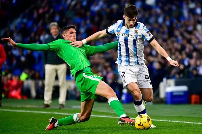 ?i=albums%2fmatches%2f2216727%2f20231217-afp_34828dj_afp