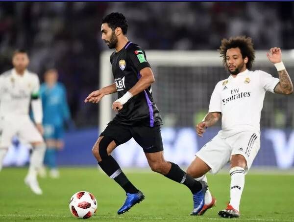 الشحات مع العين أمام ريال مدريد