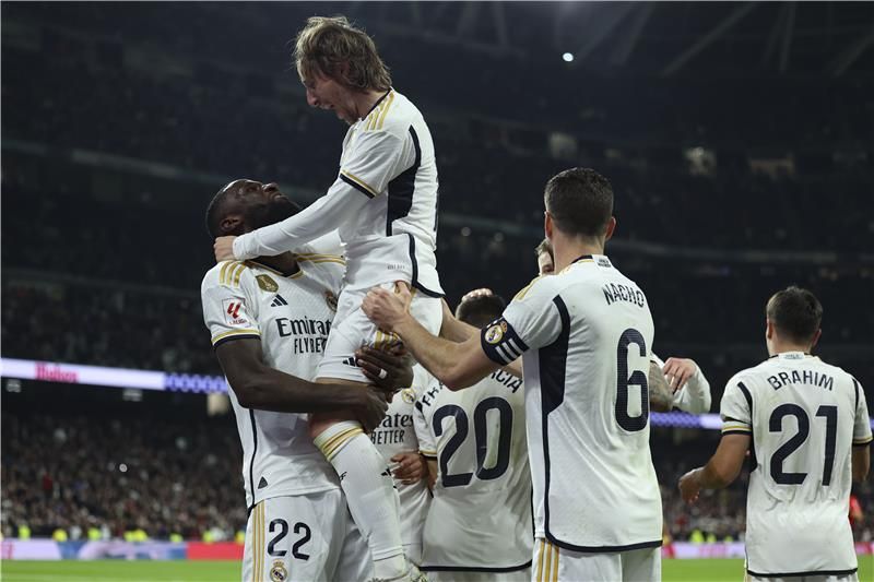 لاعبو ريال مدريد