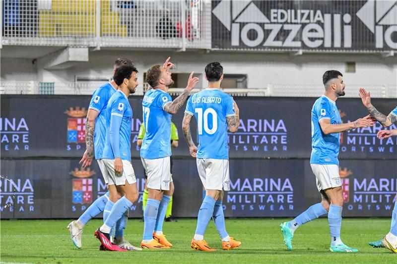 لاعبو لاتسيو