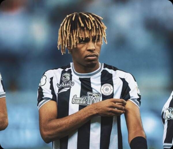 فواز الصقور