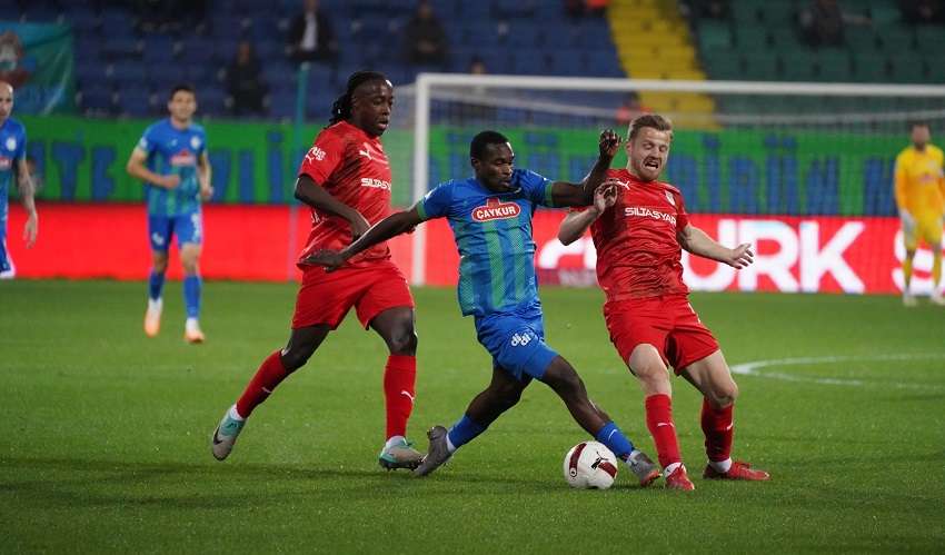 من المواجهة