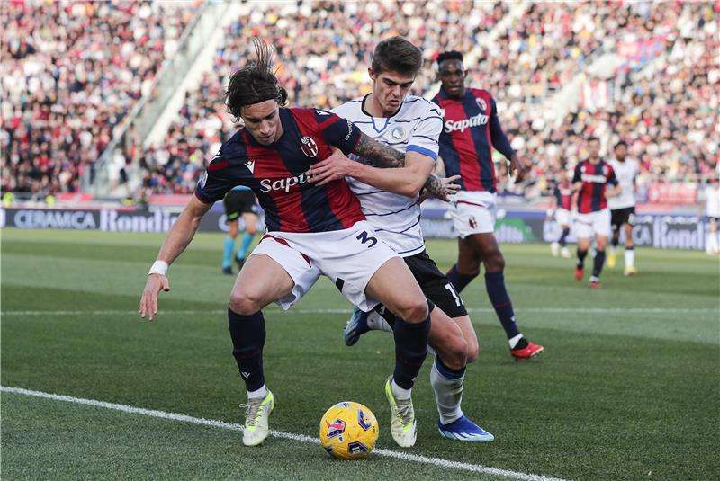 من لقاء بولونيا وأتالانتا