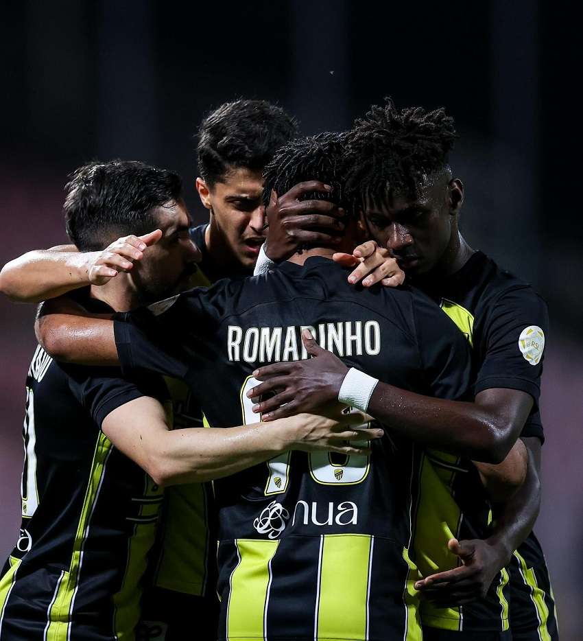 من المواجهة