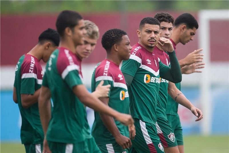 لاعبو فلومينينسي