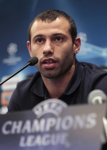 2011-09-27t175336z_01_fed10_rtridsp_3_soccer-champions_reuters
