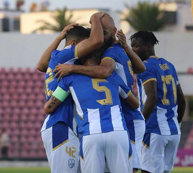 لاعبو اتحاد طنجة