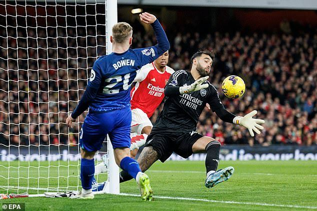 79414989-12907871-image-a-26_1703796870398