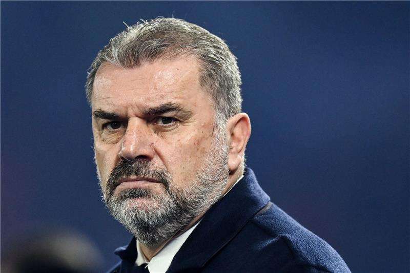 أنجي بوستيكوجلو