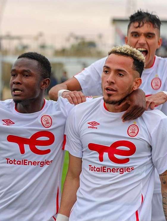 لاعبو الاتحاد