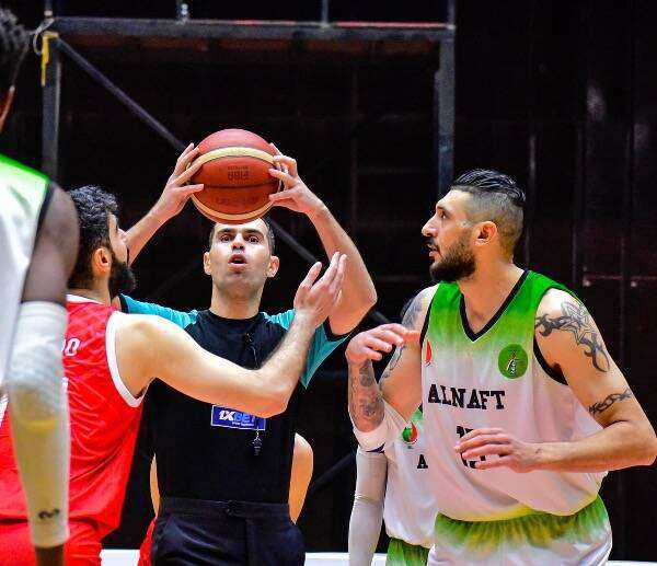 جانب من لقاء النفط والكهرباء