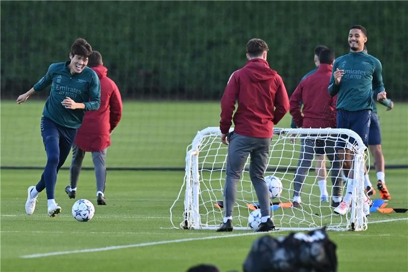 لاعبو آرسنال - أرشيفية