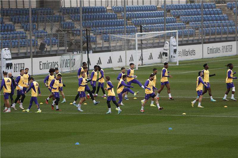 من تدريبات الفريق