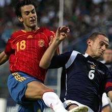 البرتو بوينو لحظة تسجيله الهدف الثاني